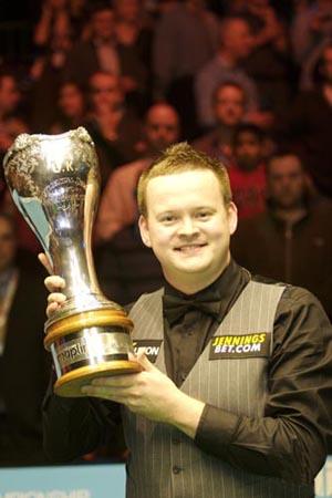 他很少出现 他很少出现