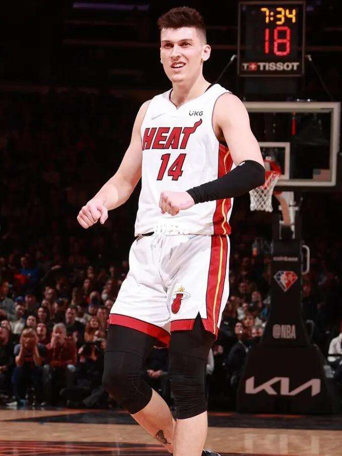 球很多并非 球很多并非