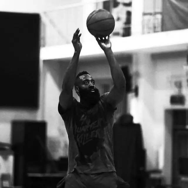 确的夜晚 确的夜晚