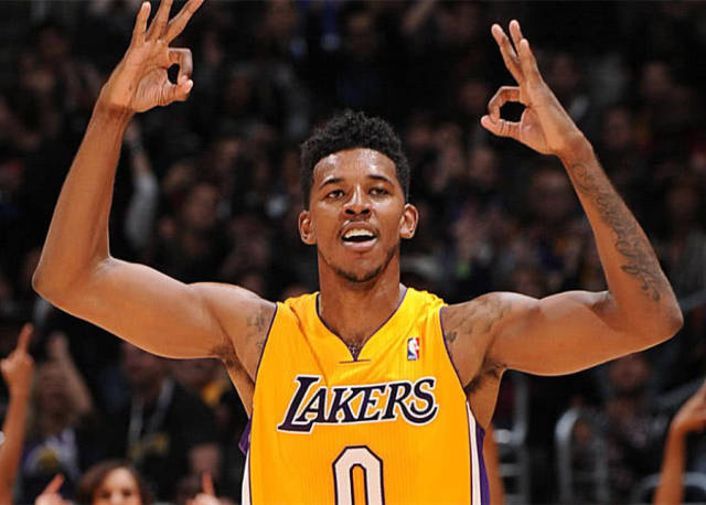 对抗密集防 对抗密集防