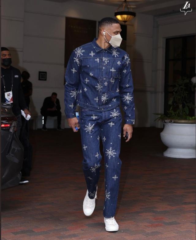 向的年轻中 向的年轻中